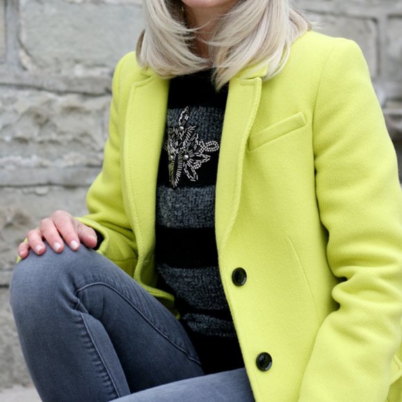 Banana Republic Neon Lime Green Wool Coat Women’s XS Coat w/Matching Scarf!